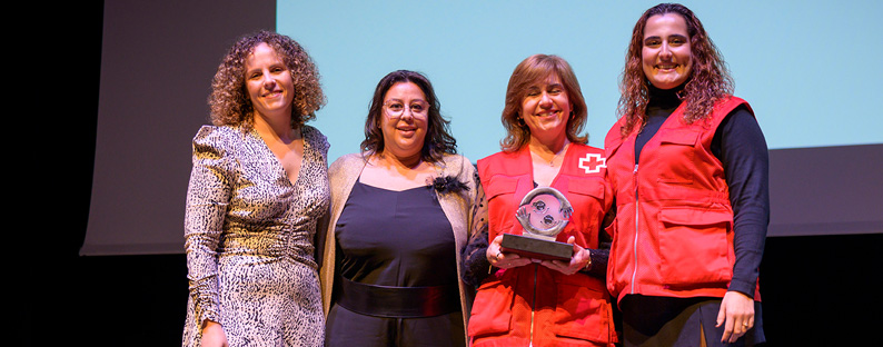 Premio En Familia a la Institución Colaboradora: Voluntariado de Cruz Roja Almería